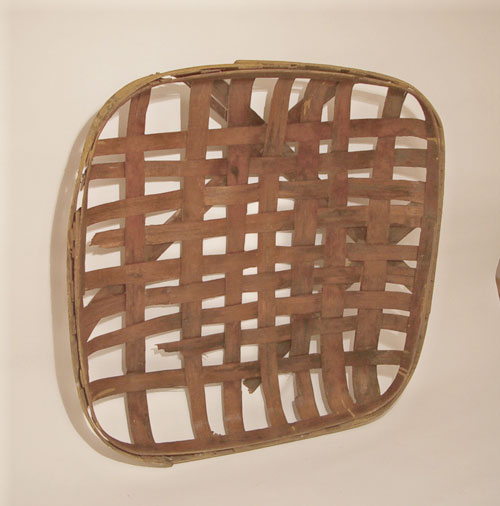 Tobacco baskets store